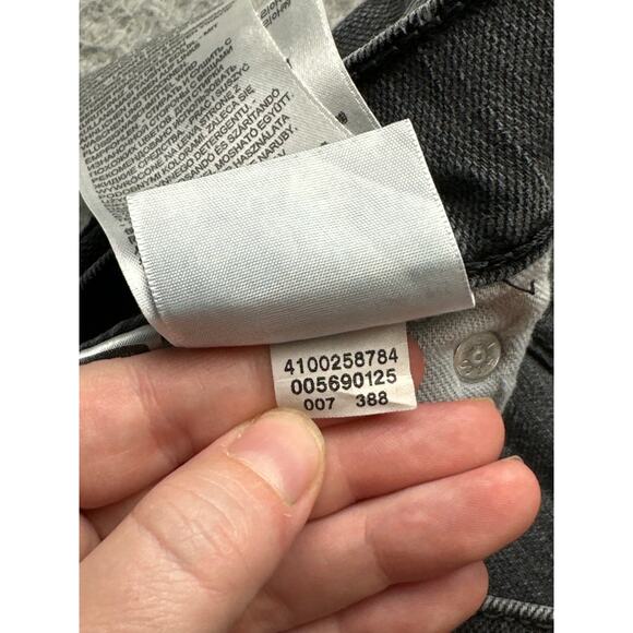 Levis 569 Denim Jeans Men's Size 36X36 Loose Fit Straight Leg Pocket Black - Picture 11 of 11